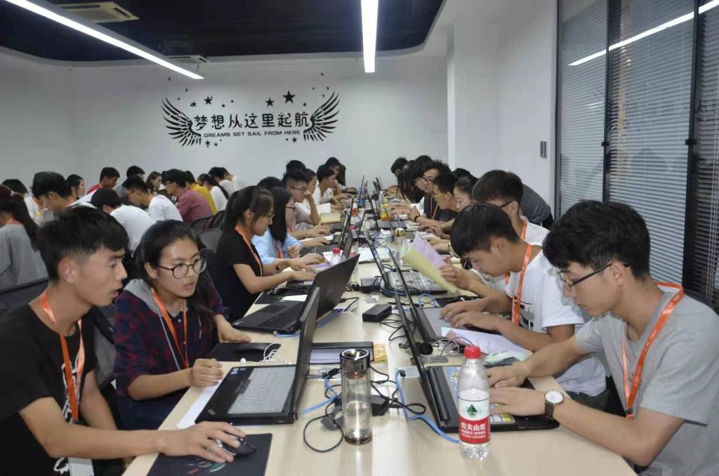 信息管理與信息系統專業 信息技術咨詢服務的核心引擎